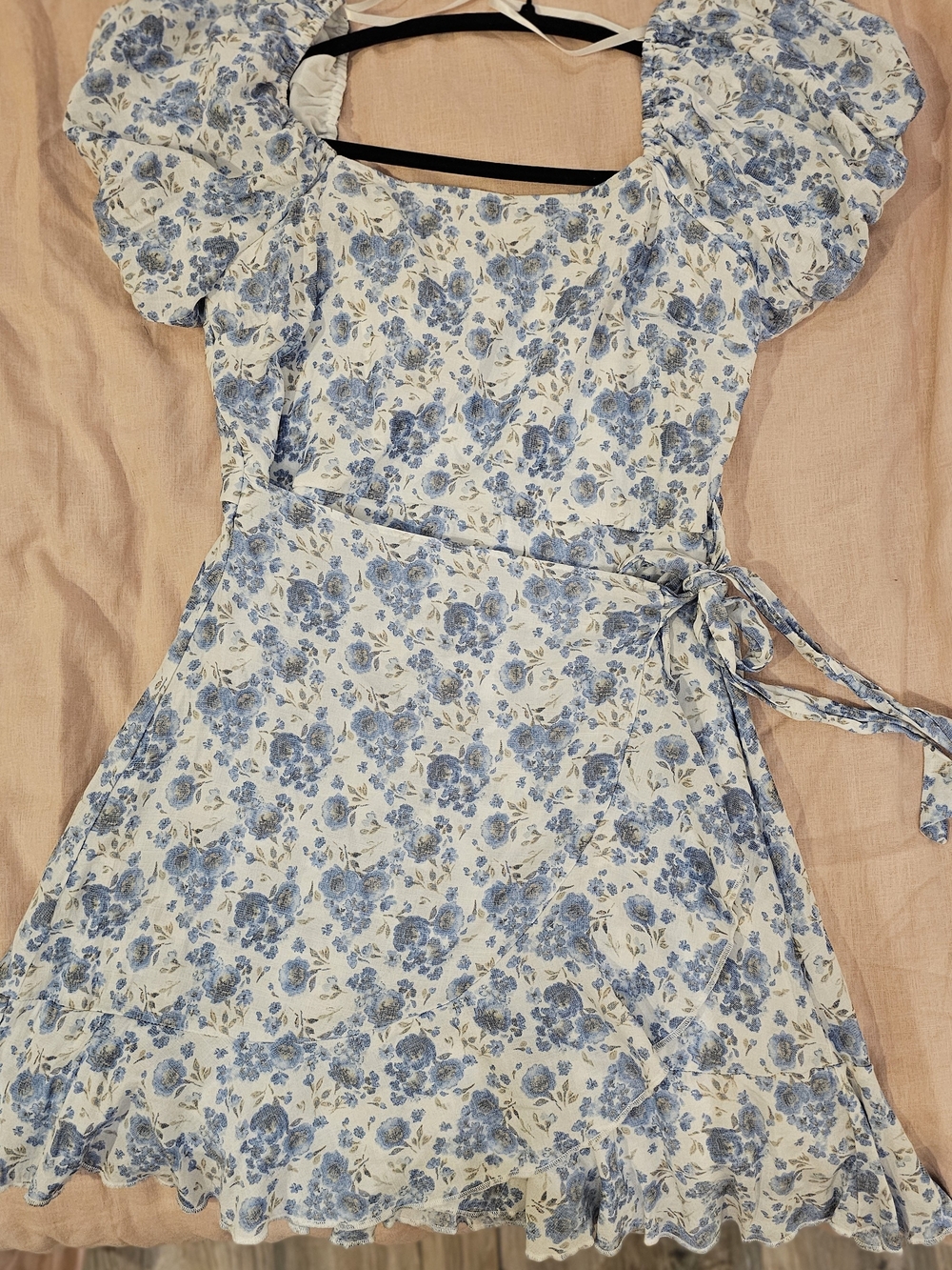 Trixxi Blue Floral Puff-Sleeve Wrap Midi Dress